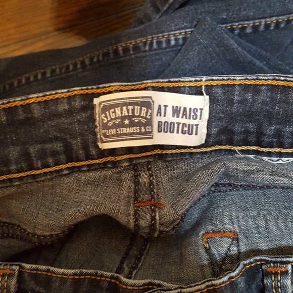 Levi's Signature Bootcut NO Size Tag - Picture 8 of 8